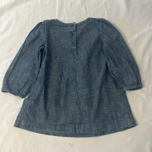 GAP - long sleeve denim style dress with embroidered flowers. Size 12-18 months - Picture 4 of 4